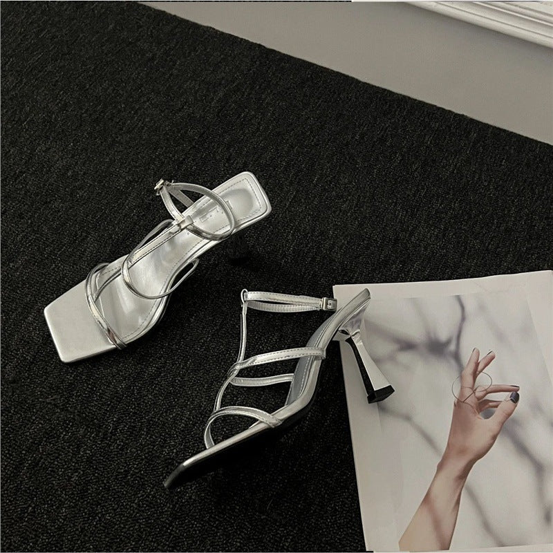 Damen elegante Sandalen mit verstellbaren Riemen und quadratischem Absatz EB