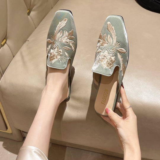 Damen elegante Mules mit floralen Stickereien EB