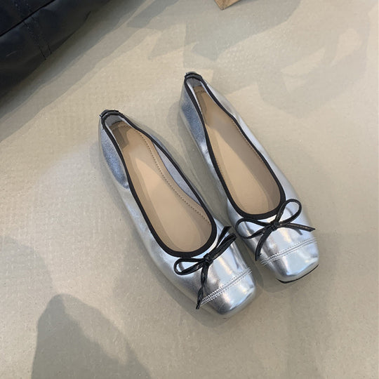 Damen elegante Ballerinas mit glänzendem Obermaterial und zierlicher Schleifenverzierung EB