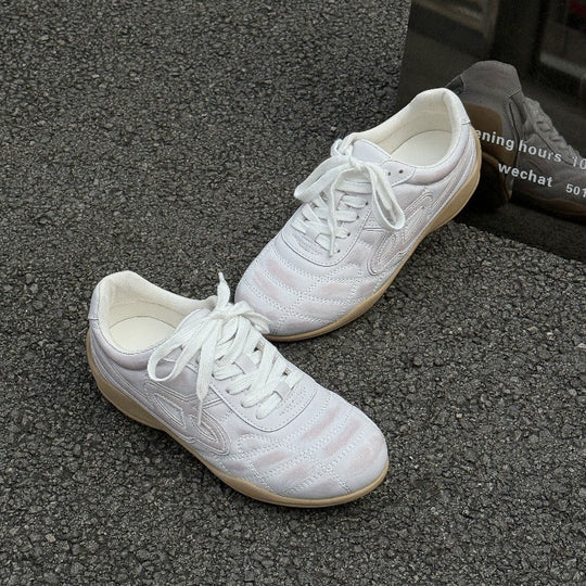 Damen sportliche Freizeitschuhe mit glattem Obermaterial und sportlichem Design EB