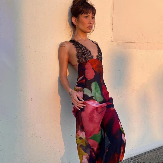 Damen Maxikleid mit raffiniertem Spitzenbesatz und floralen Mustern EB