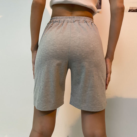 Damen bequeme Freizeit-Shorts mit elastischem Bund und sportlichen Kontrastnähten EB