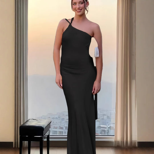 Damen Elegantes Satin Abendkleid mit asymmetrischem Schnitt und schmalem Träger EB
