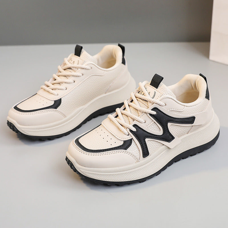 Damen Sportliche Sneaker mit rutschfester und dämpfender Sohle EB