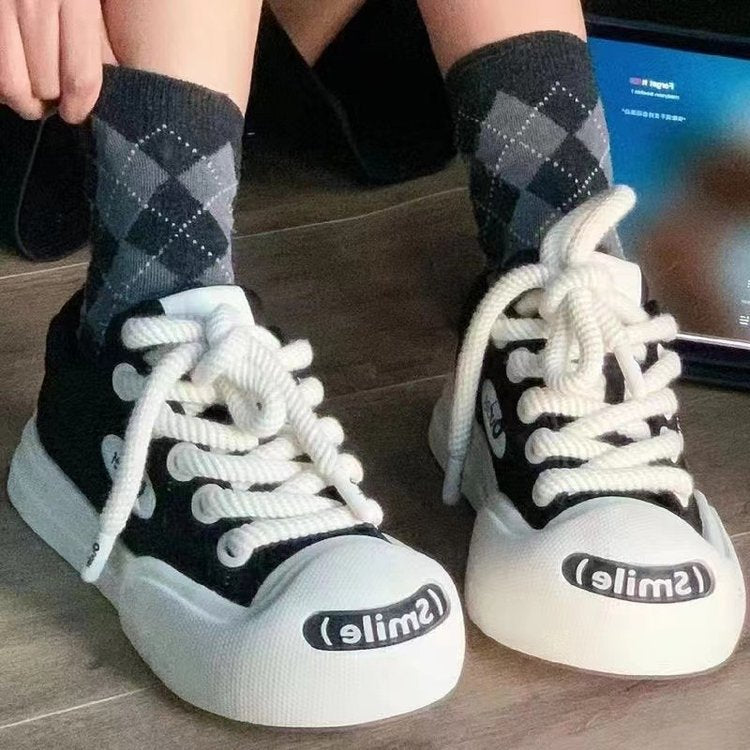 Damen Sportliche Sneakers mit einzigartigem Schnürsystem und bequemer Dämpfung EB