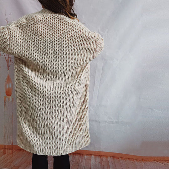 EB | Einfarbige Strickjacke