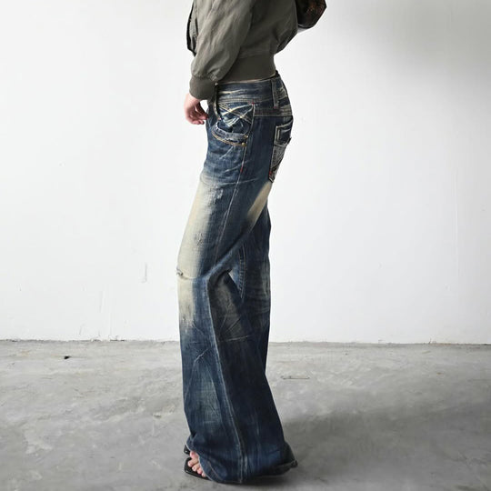 Damen Flared Jeans mit modischem Used-Look EB