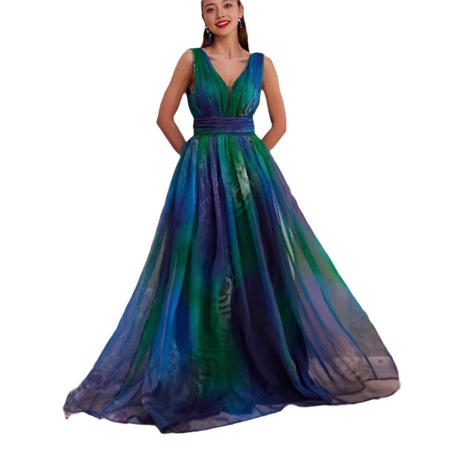 Damen Elegantes Abendkleid mit schimmernden Tüll-Lagen und tiefem V-Ausschnitt EB