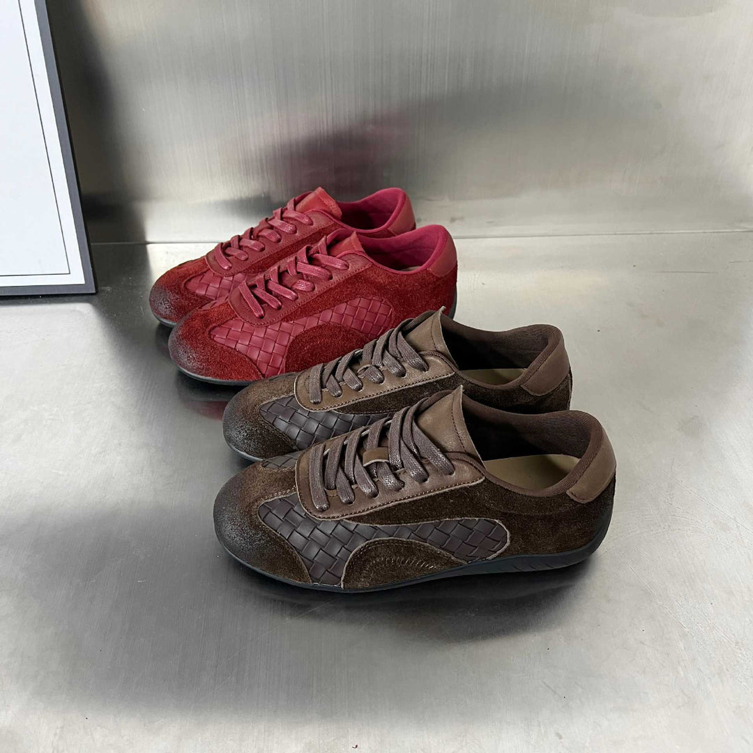 Damen Sportliche Sneaker mit exklusivem Veloursleder und modernem Flechtdesign EB
