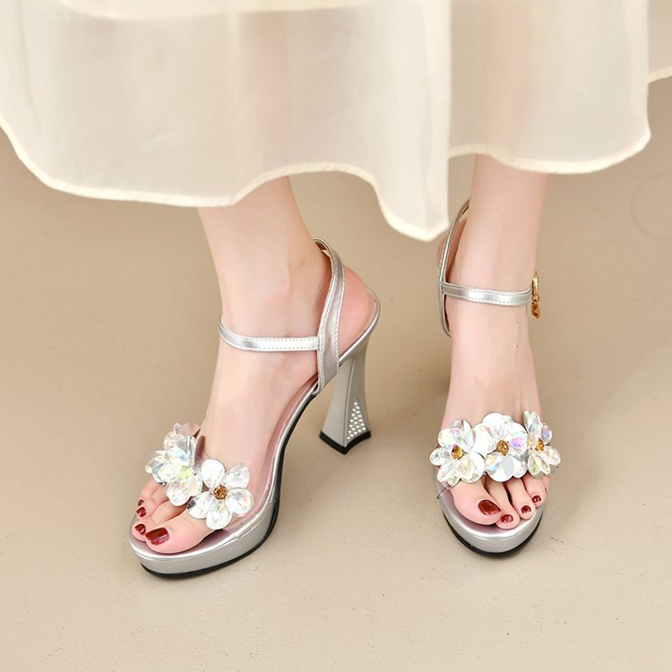 Damen elegante High Heel Sandalen mit blumigen Strassverzierungen EB