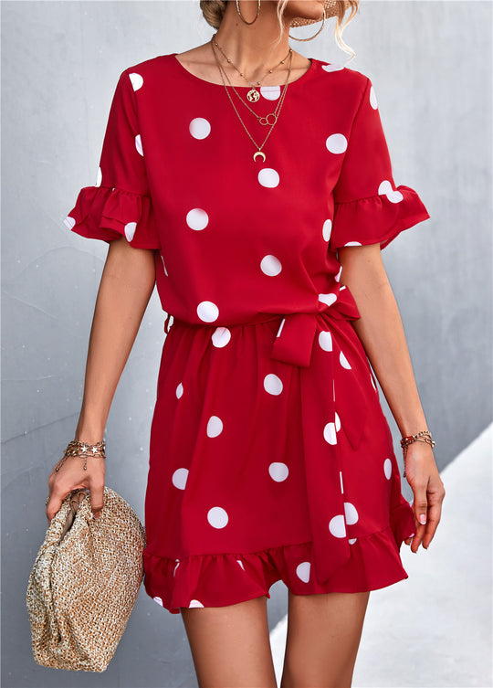 Damen Ballonkleid mit voluminösen Rüschensäumen und tailliertem Gürtel EB