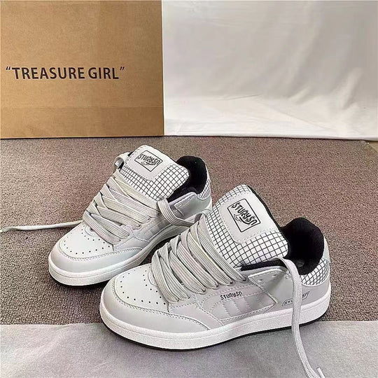 Damen Sportliche Sneakers mit atmungsaktivem Obermaterial und griffiger Sohle EB