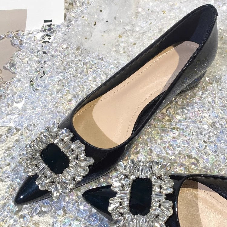 Damen elegante spitze Pumps mit funkelndem Schmuckdetail EB