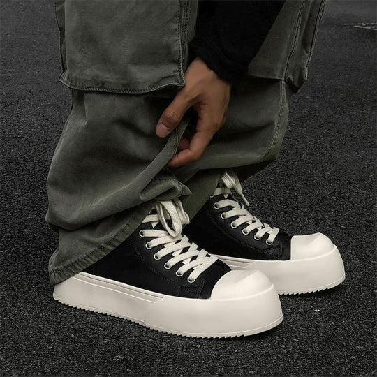 Damen Hohe Plattform-Sneaker mit modernem Design und robustem Profil EB
