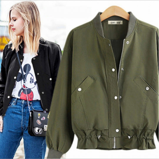 Damen Oversize Bomberjacke mit Tunnelzugbund, Druckknopfleiste und aufgesetzten Taschen EB