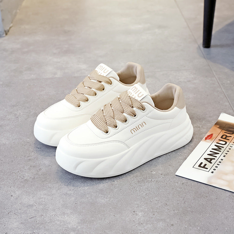Damen Sneakers mit voluminöser Laufsohle und atmungsaktivem Obermaterial EB