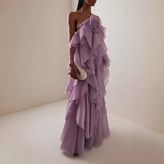 Damen Maxikleid mit voluminösen Rüschen und floralen Akzenten EB