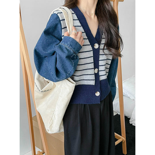 Damen modische Strickjacke mit modernen Streifen-Design und Raglanärmeln EB