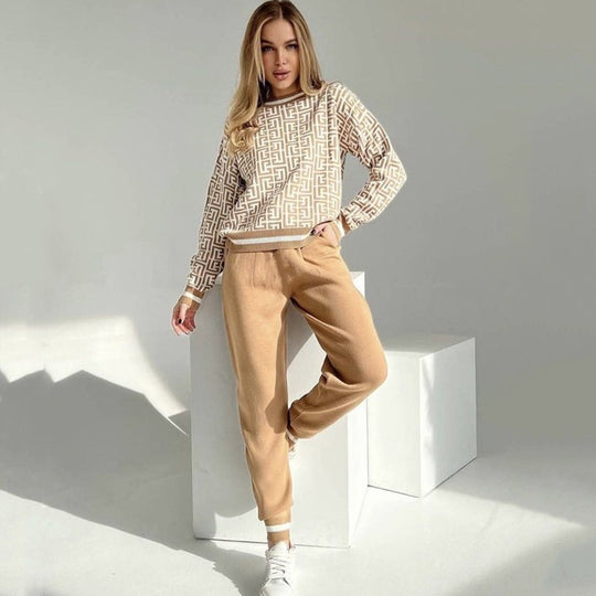 Damen modisches Strick-Loungewear-Set mit grafischem Muster EB