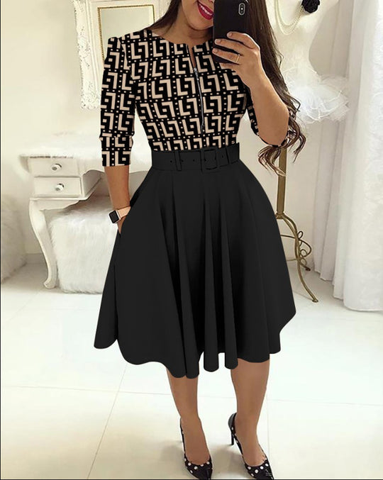 Damen Kleid mit modischem Zip-Design und betontem Taillenbund EB