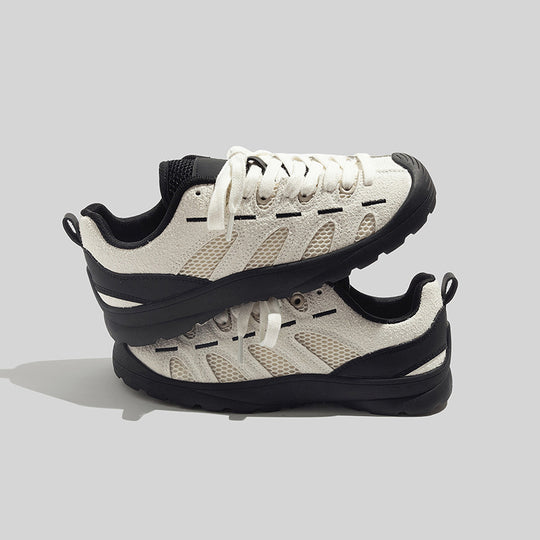 Damen Outdoor-Sneakers mit atmungsaktiver Mesh-Oberfläche von EB