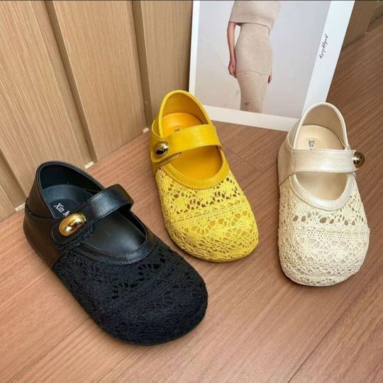Damen Clogs mit modischem Riemchen und eleganten Akzenten EB