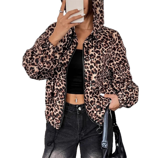 Damen leichte Kapuzenjacke im trendigen Leopardenmuster EB