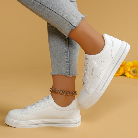 Damen Sneakers mit modischem Sternenmotiv und dämpfender Sohle EB