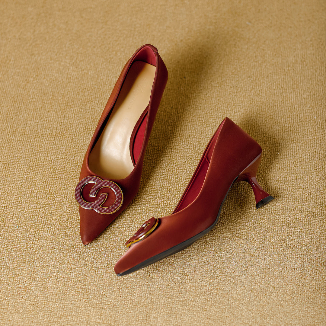 Damen elegante spitze Pumps mit modischem Design und prächtigen Schmuckdetails EB
