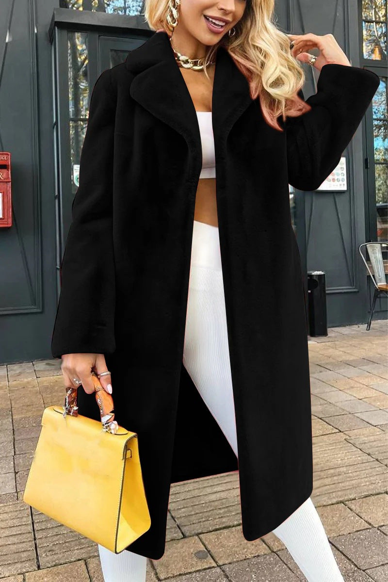 Damen Kuschelige Oversized Jacke aus weichem Material EB