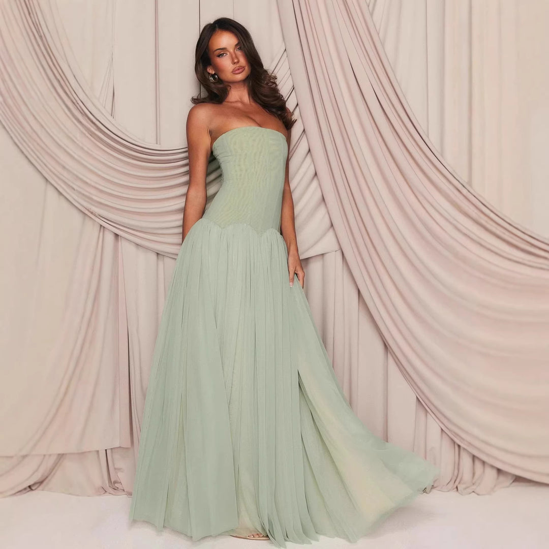 Damen Strapless Maxikleid mit elegantem Tüllrock und figurbetontem Oberteil EB