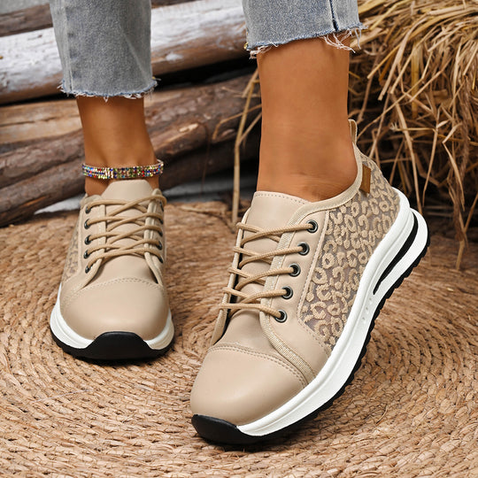 Damen Sportliche Sneakers mit luftiger Textur und rutschfester Sohle EB