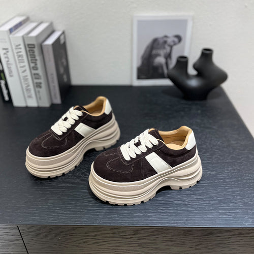 Damen Plattform-Sneaker mit komfortablem Fußbett und modischem Design EB