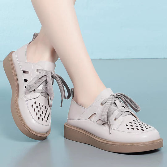 Damen Sportliche Sneaker mit atmungsaktivem Obermaterial und modischen Cut-Outs EB