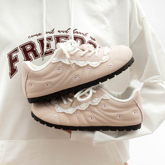 Damen Sneakers mit verspieltem Blumen-Muster und rutschfester Sohle EB