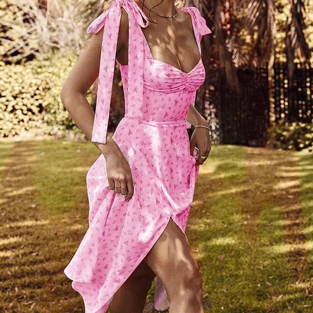 Damen Maxikleid mit verstellbaren Trägern und floralem Design EB