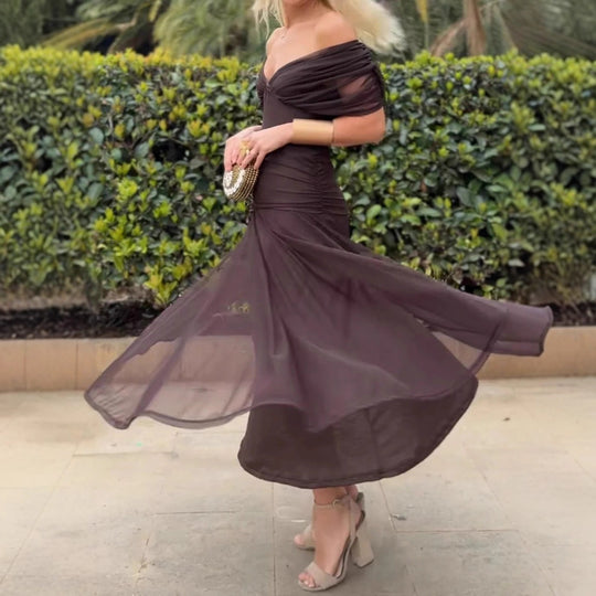 Damen nan fließendes Abendkleid mit transparentem Chiffon-Capelet, V-Ausschnitt und taillierter Drapierung EB