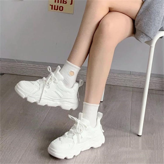 Damen Sportliche Chunky Sneakers mit atmungsaktiver Mesh-Oberfläche und rutschfester Sohle EB