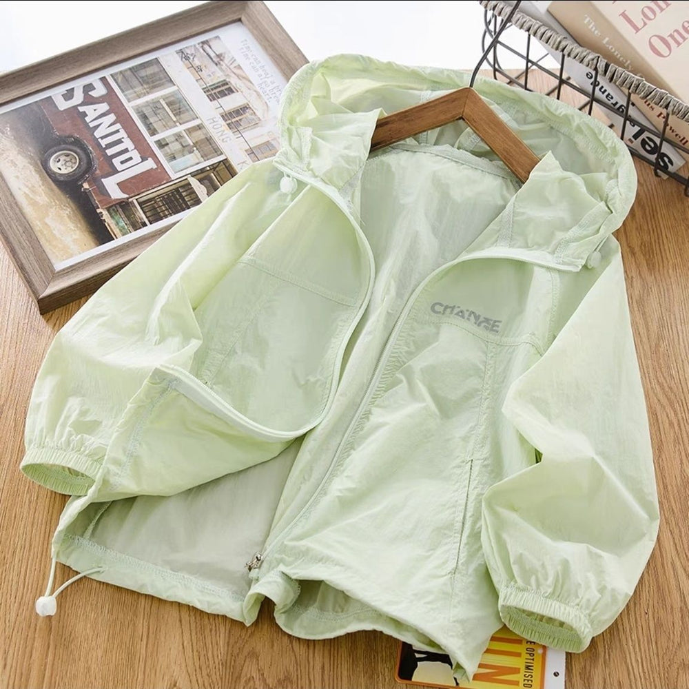 Damen nan ultraleichte Windjacke mit Kapuze und elastischen Bündchen  EB