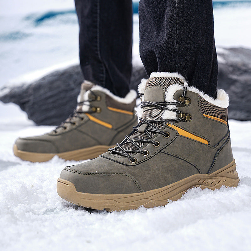 Damen Sportliche Winterstiefel mit isolierendem Innenfutter EB