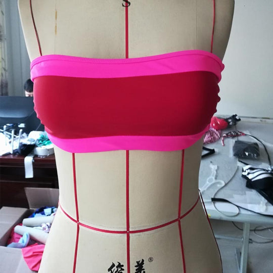 Damen Bandeau-Bikini mit kontrastrierenden Farben EB