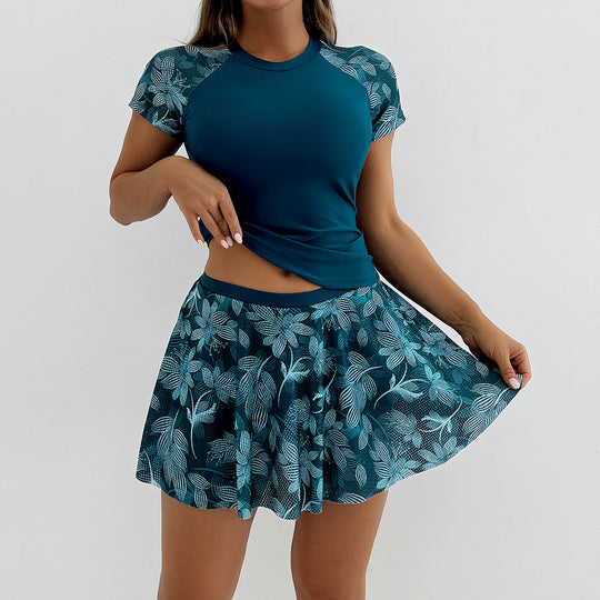 Damen Sportliches Badeset mit modischer Rüschenshort EB