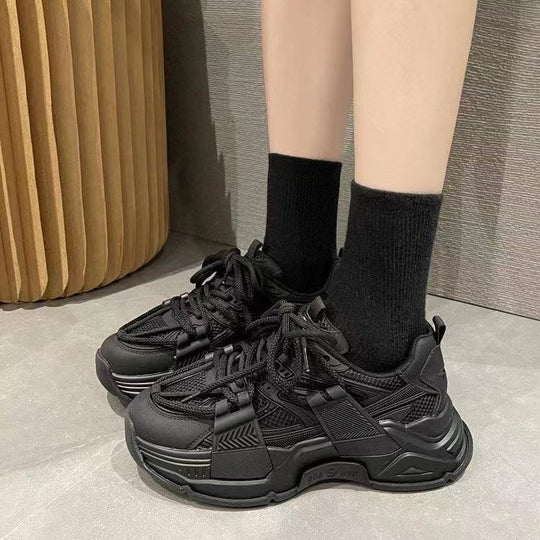 Damen Sportliche chunky Sneakers mit atmungsaktiver Oberflächenstruktur EB