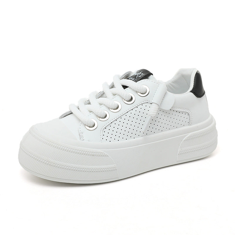 Damen Freizeitsneaker mit perforiertem Obermaterial und modischem Design EB