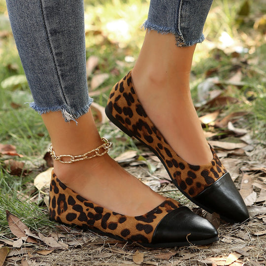 Damen Ballerinas mit eleganten Leopardenprint und modischem Spitzen-Zehenbereich EB