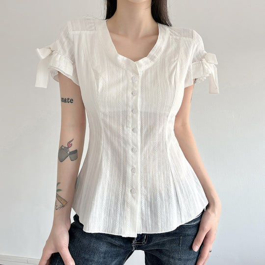 Damen Blusenshirt mit modischem Schnitt und Rüschendetails EB