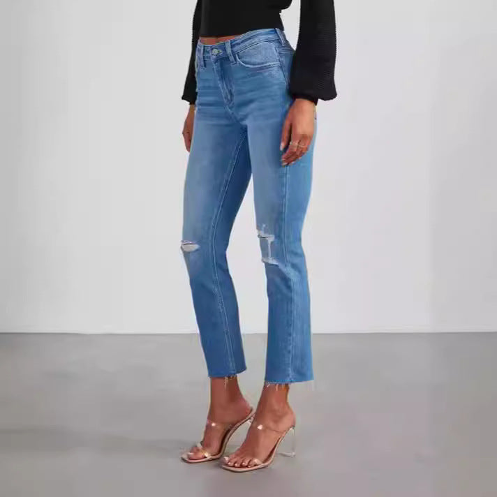 Damen zeitlose Jeans im modernen Schnitt mit cropped Bein EB