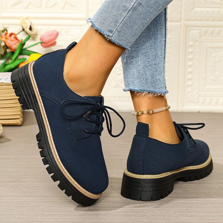 Damen Schnürschuhe mit robuster Laufsohle und modischem Obermaterial EB