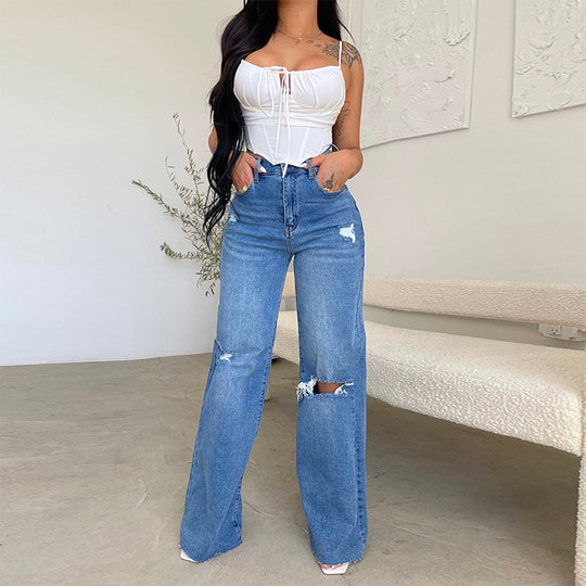 Damen Weit geschnittene Jeans mit Destroyed-Details EB