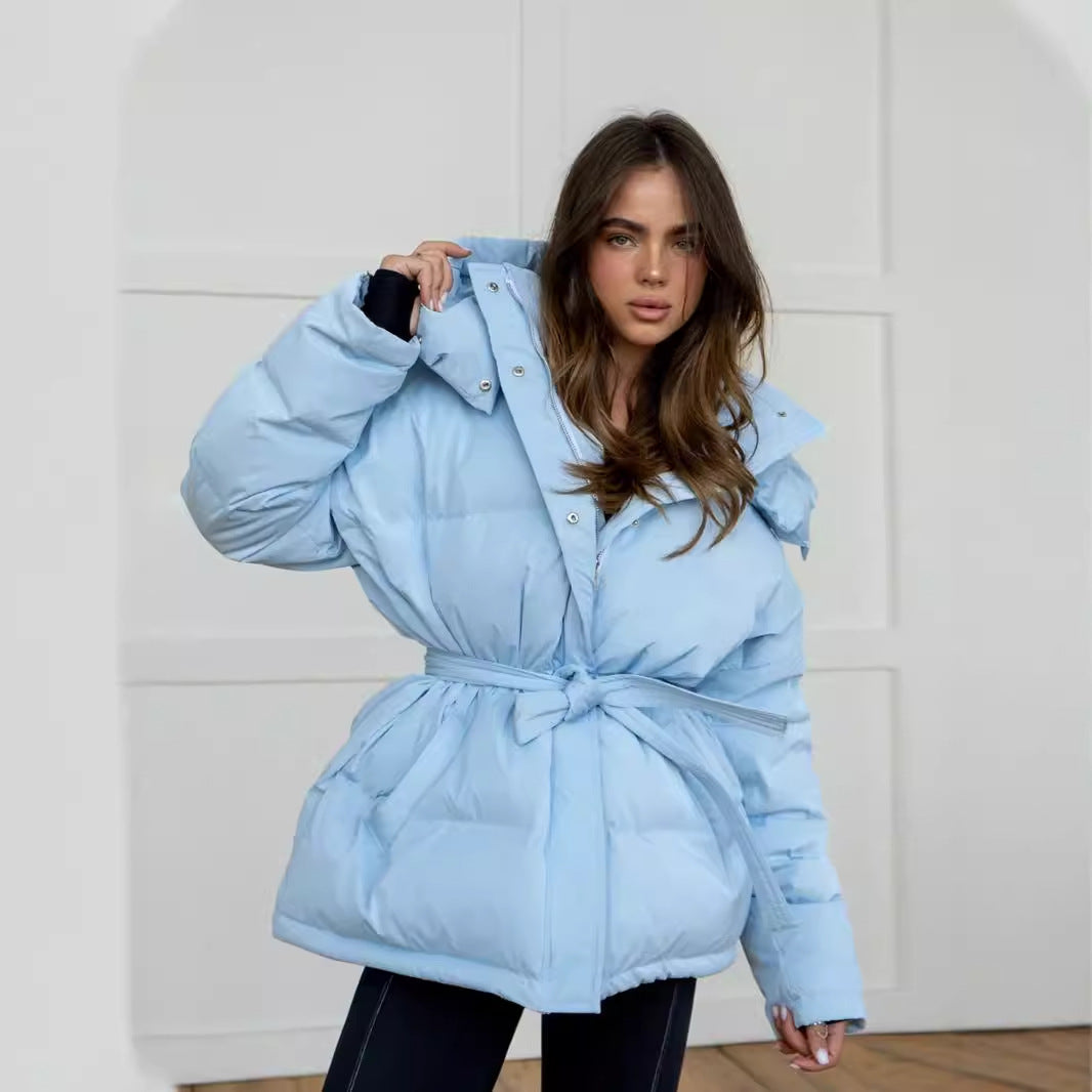 Damen Wattierte Jacke mit Kapuze und seitlichen Taschen EB